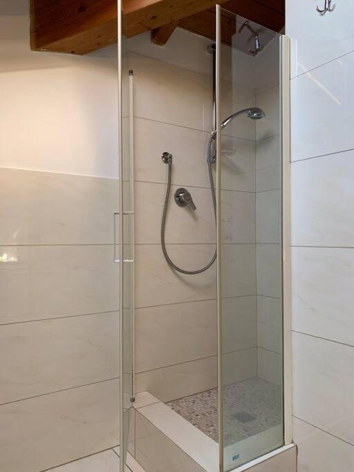 Appartamento Andrew'S House Con Parcheggio Privato Anzola dell'Emilia Exterior photo